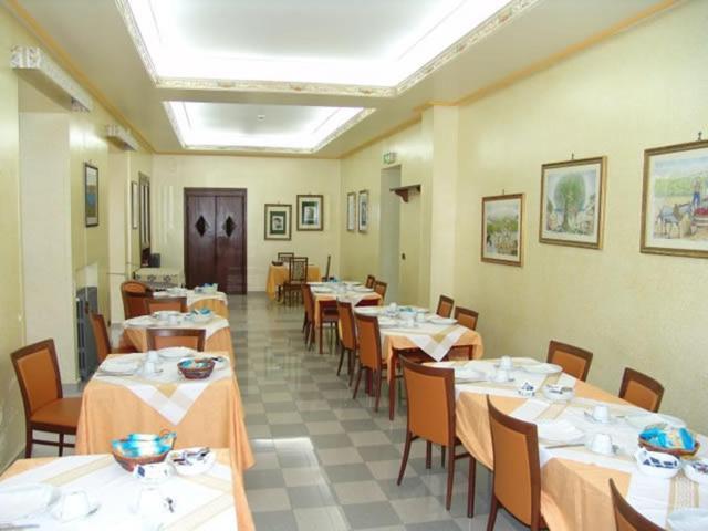 Hotel Villa Archirafi Palermo Luaran gambar